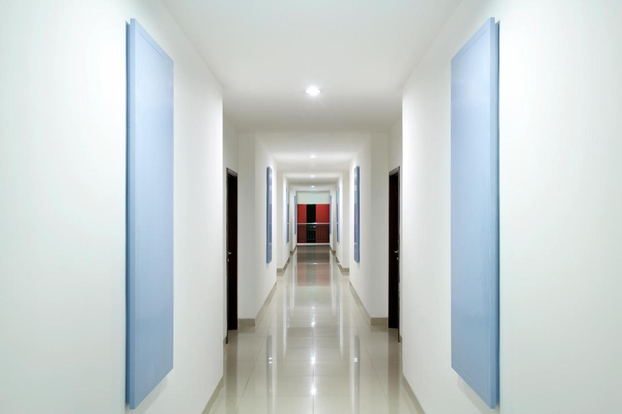 Amaris Hotel Muara Bungo - Jambi Exterior photo